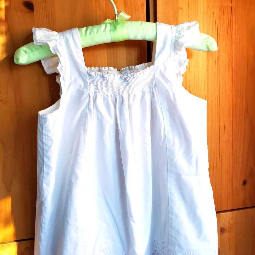 Girls Hanna Anderson White Ruched Lace Edge Sundress size 130cm age 8.